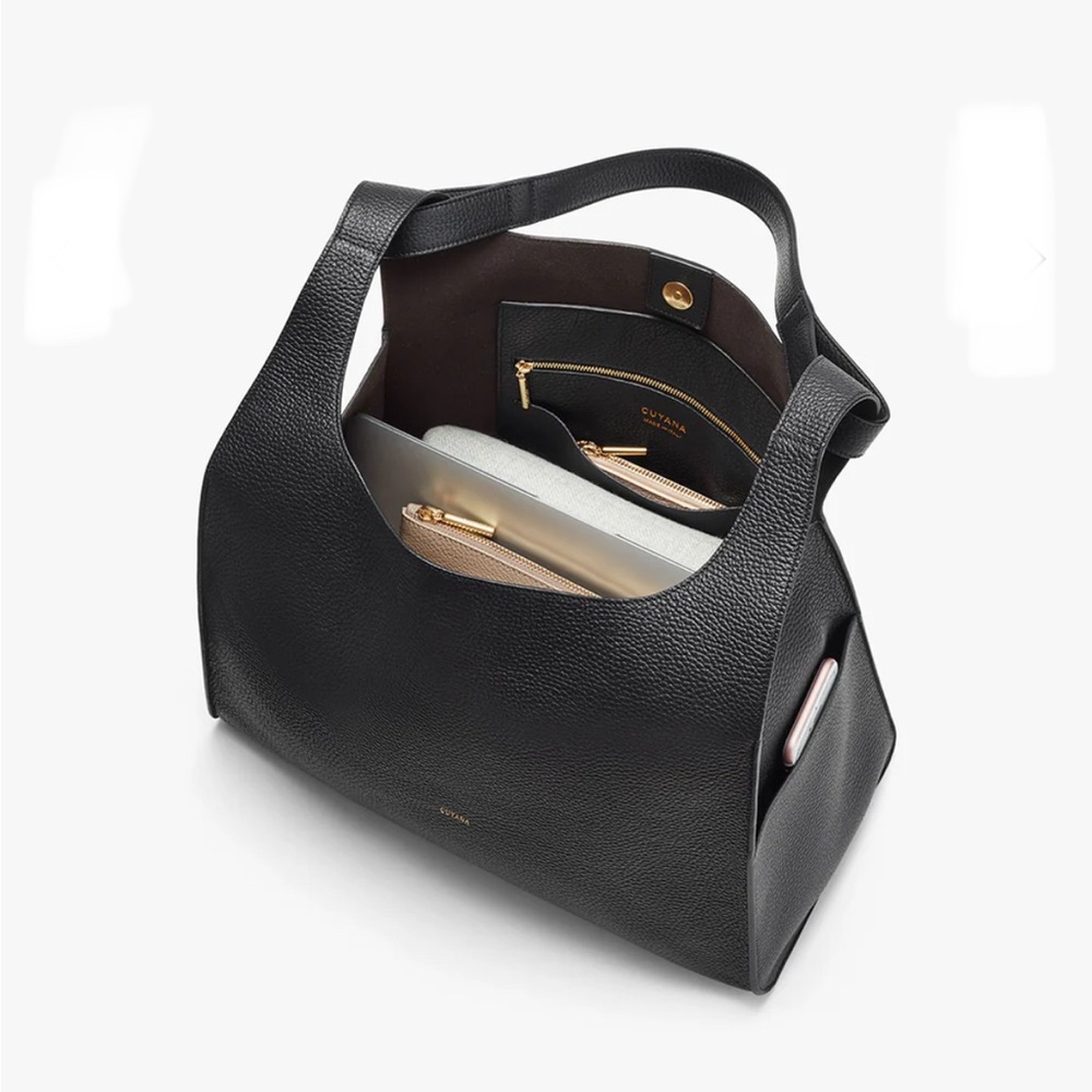 Cuyana Black Leather Shoulder Bag